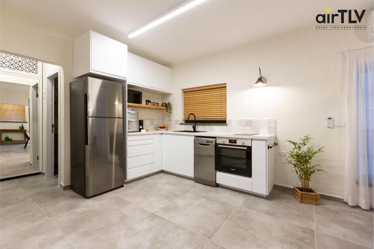 Localz - Sirkin Apartment Tel Aviv Eksteriør billede